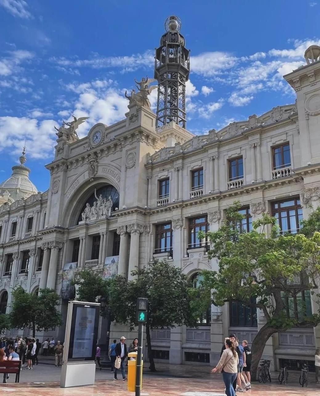Mirador 1 Del Mercado Central - Habitacion Con Bano Privado En El Centro De La Ciudad Vella Valencia Luaran gambar