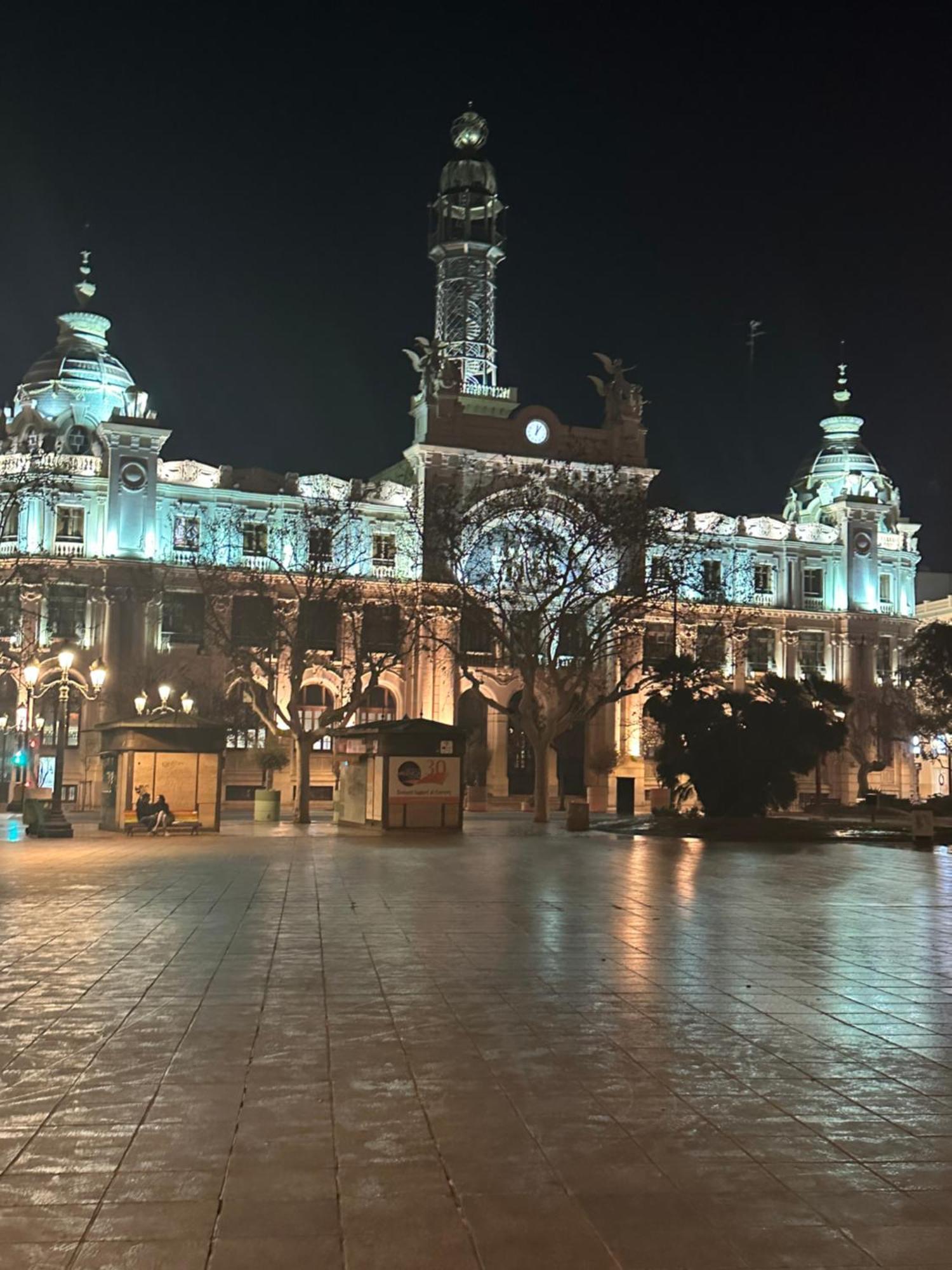 Mirador 1 Del Mercado Central - Habitacion Con Bano Privado En El Centro De La Ciudad Vella Valencia Luaran gambar