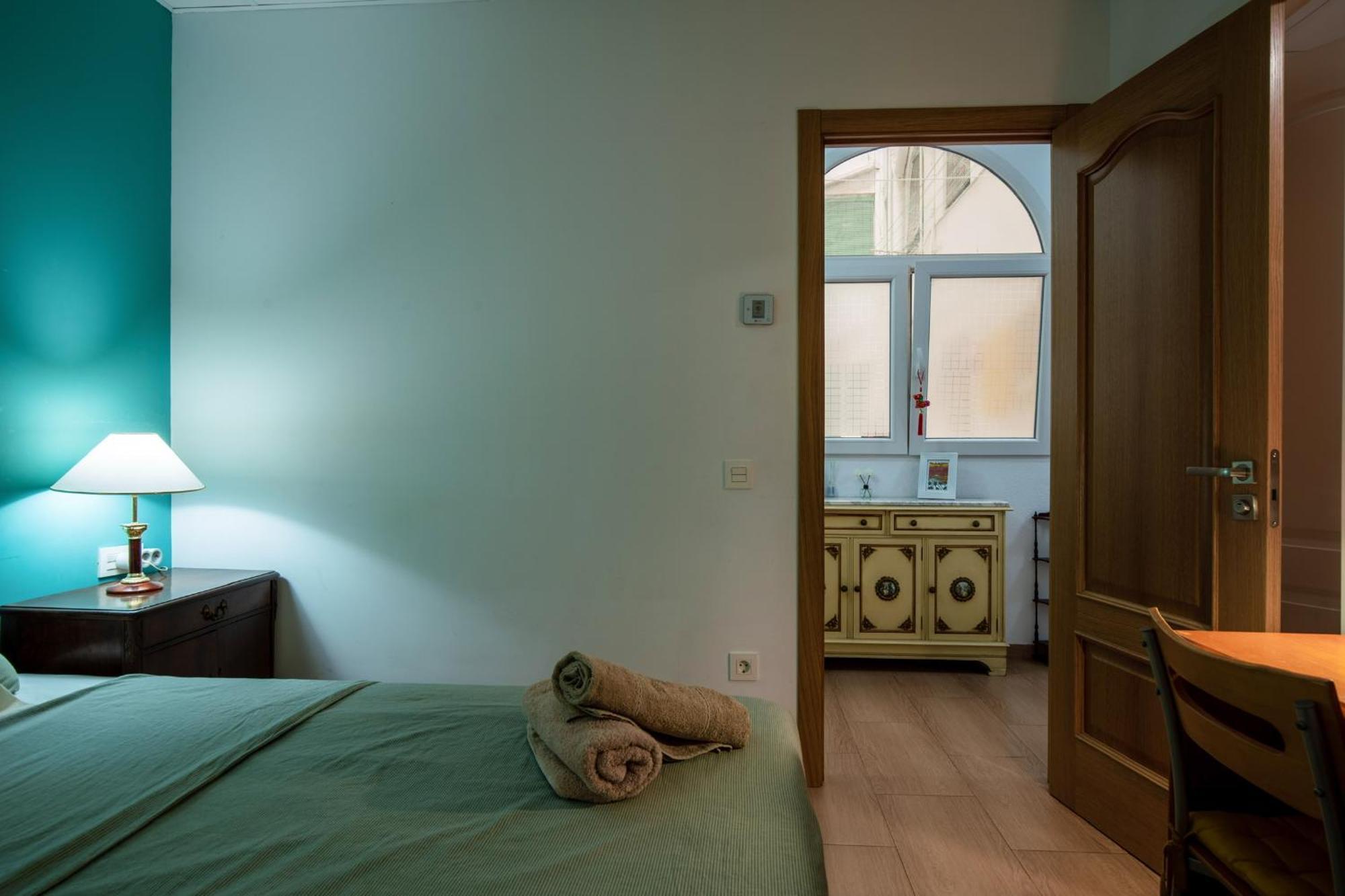 Mirador 1 Del Mercado Central - Habitacion Con Bano Privado En El Centro De La Ciudad Vella Valencia Luaran gambar